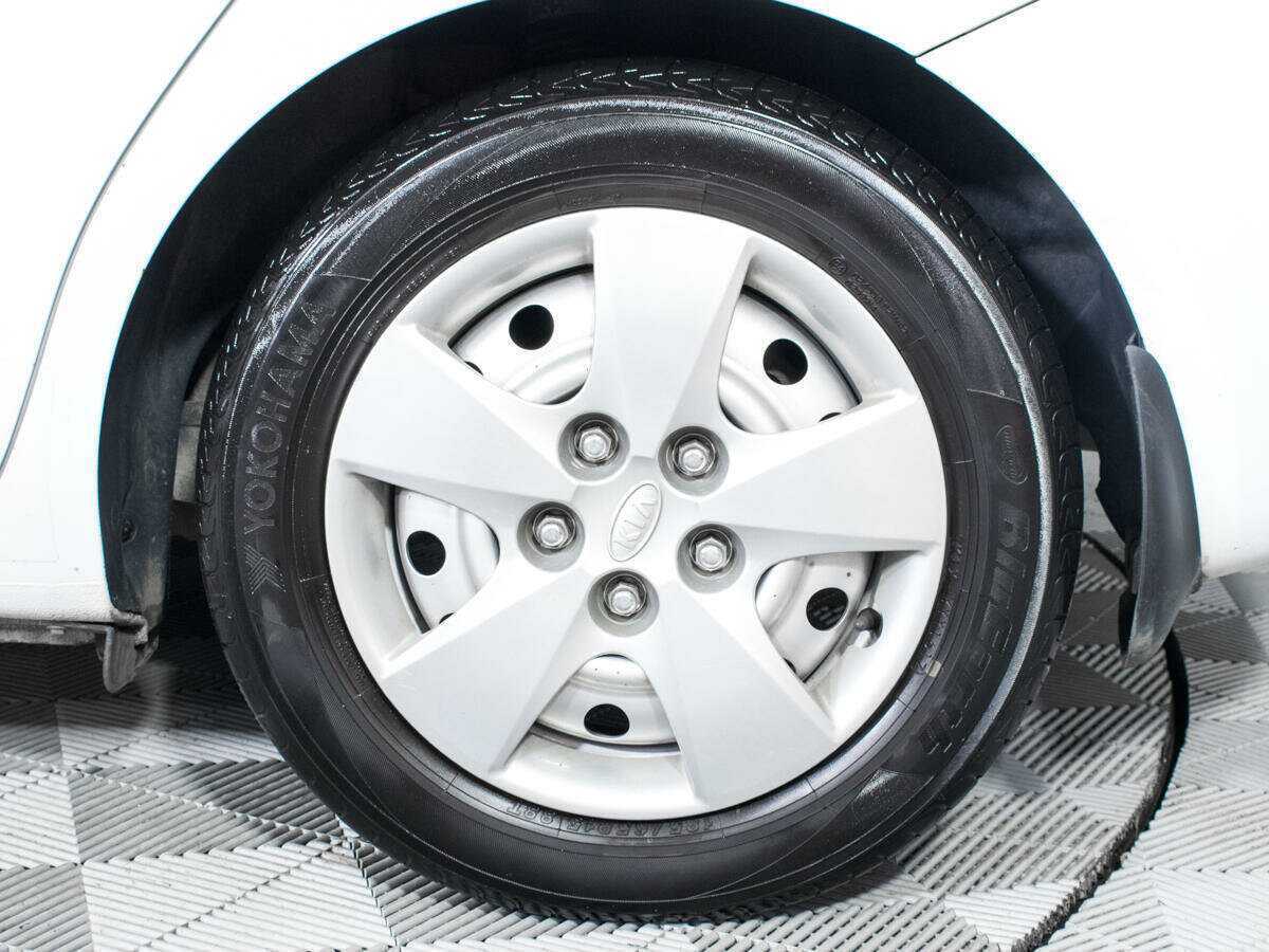 Kia Ceed, 2010 Фото №16