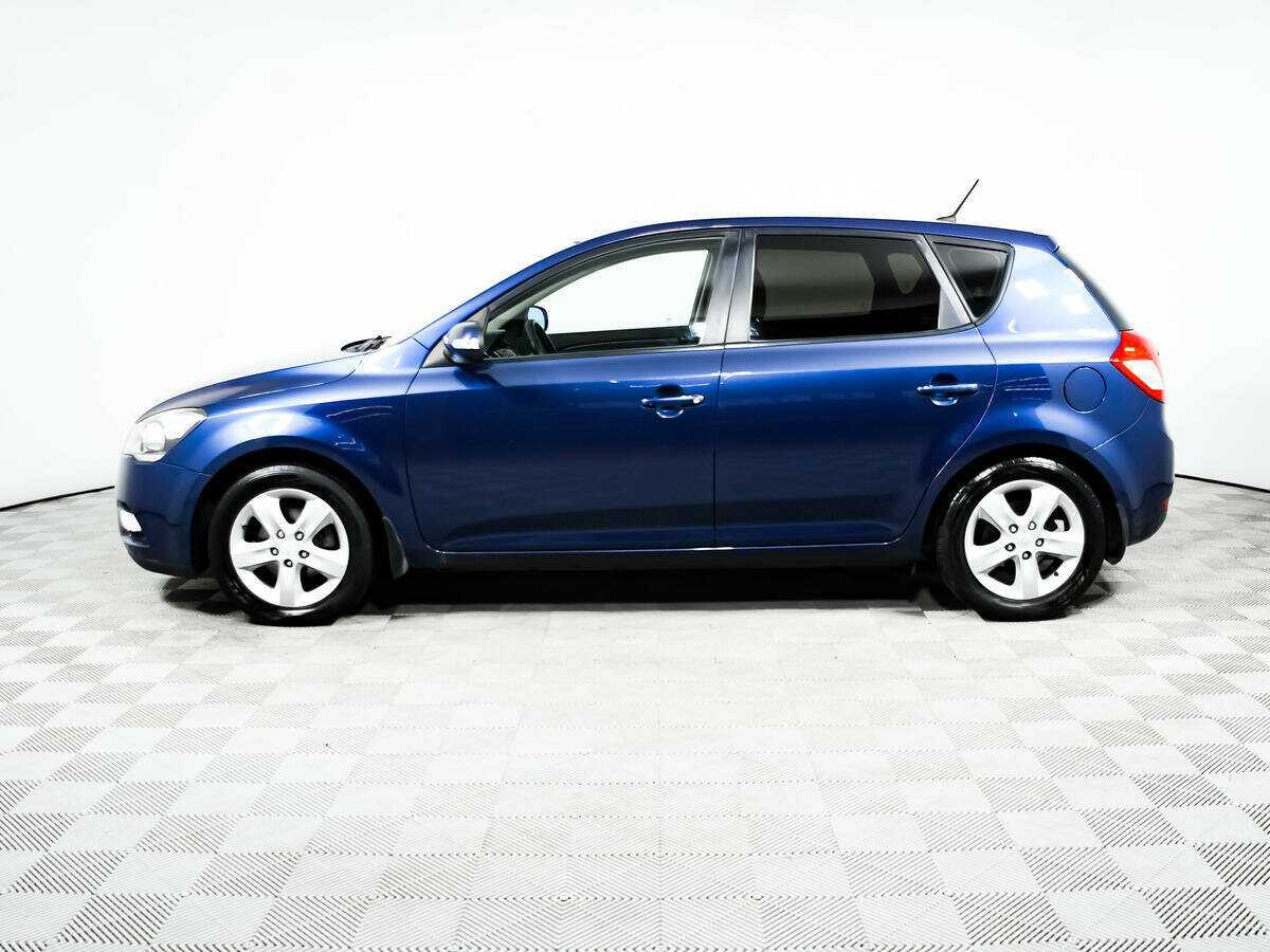 Kia Ceed, 2010 Фото №8