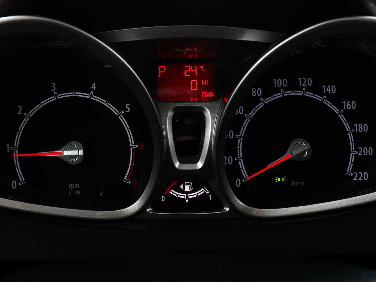 Ford Fiesta, 2010 - 130 645 км. | Фото №7