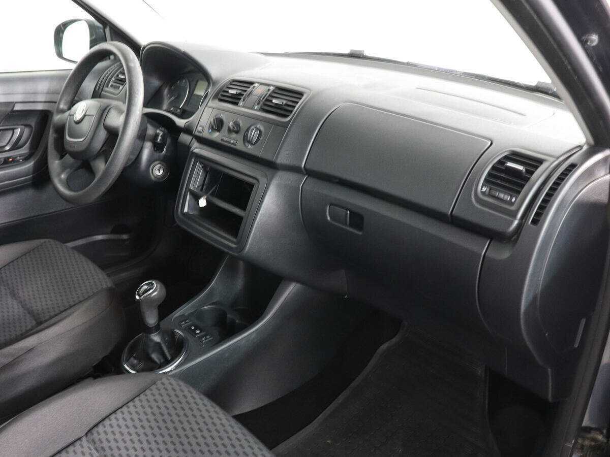 Skoda Fabia, 2011 - 231 866 км. | Фото №5