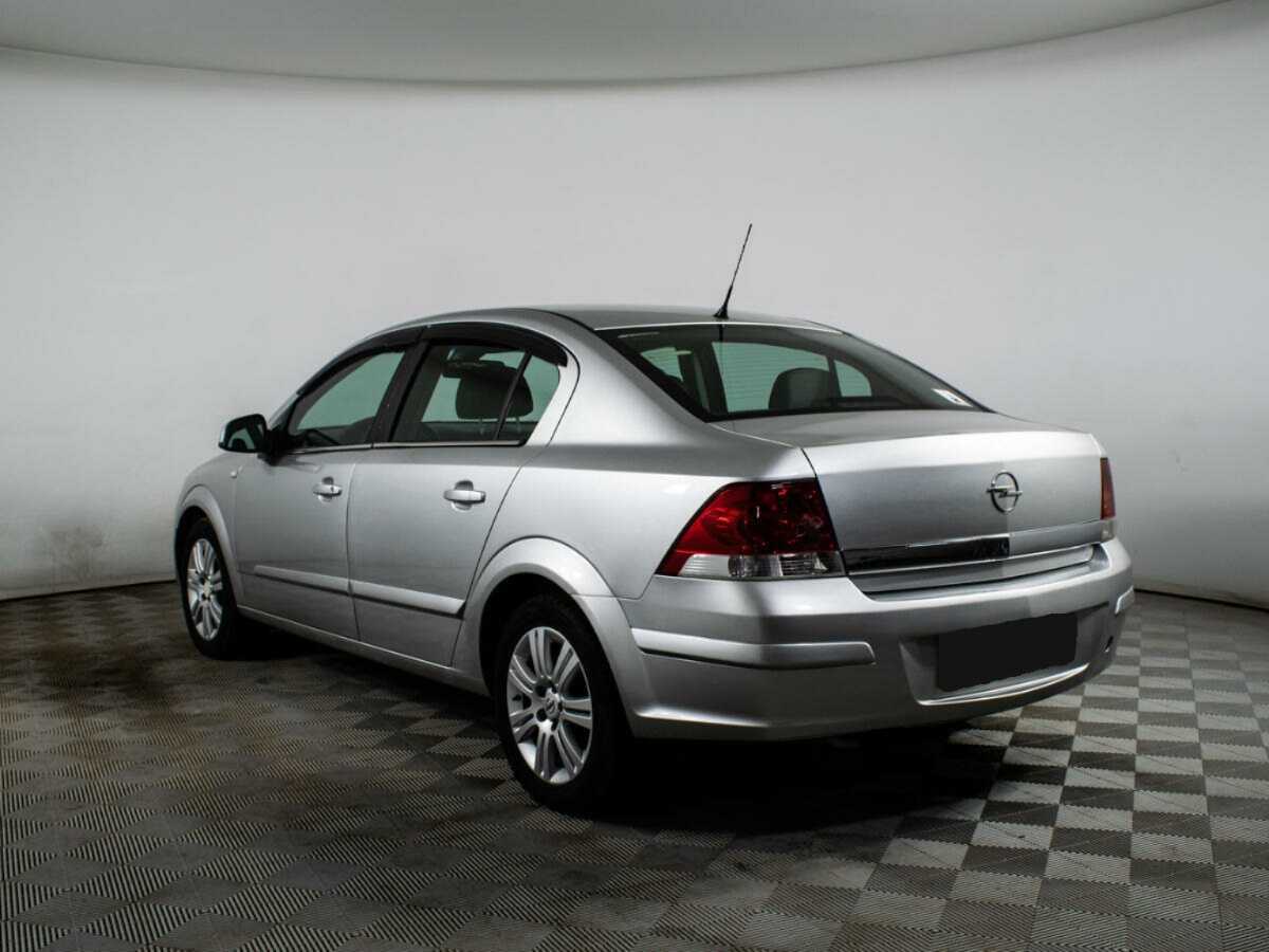 Opel Astra, 2010 Фото №7