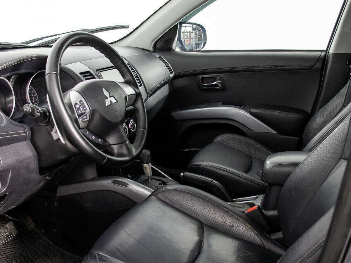 Mitsubishi Outlander, 2010 Фото №11