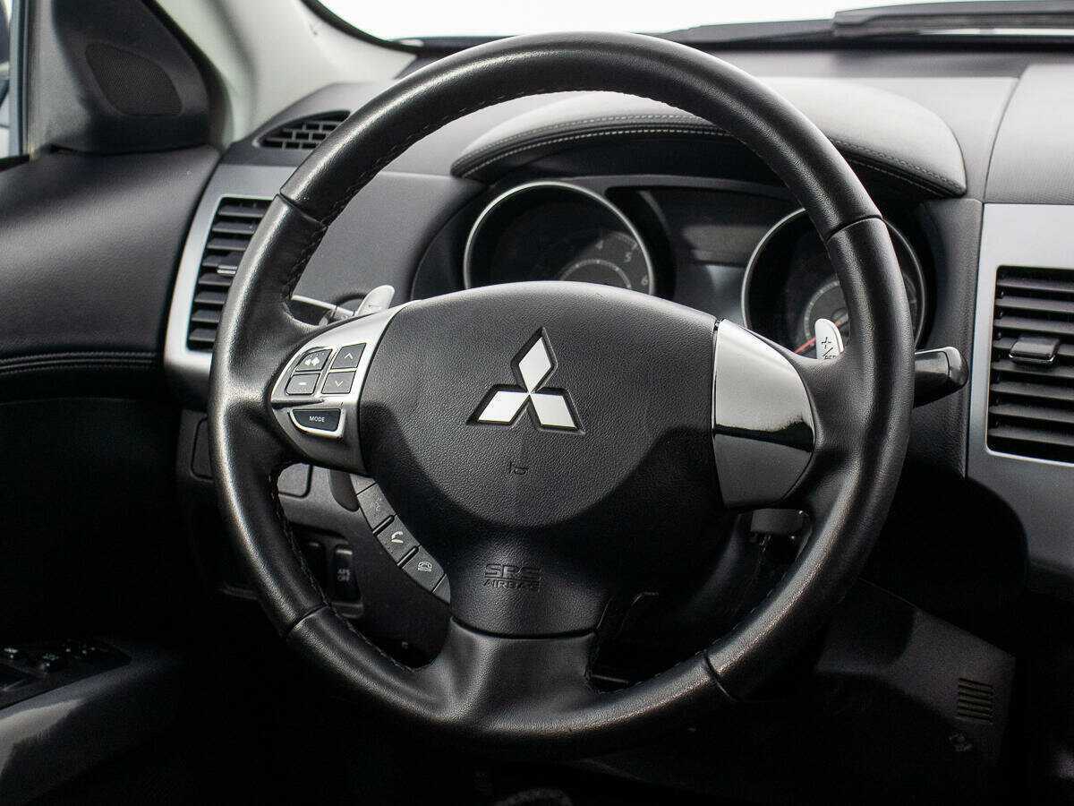 Mitsubishi Outlander, 2010 Фото №18