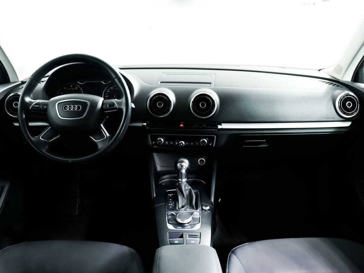Audi A3, 2013 Фото №11