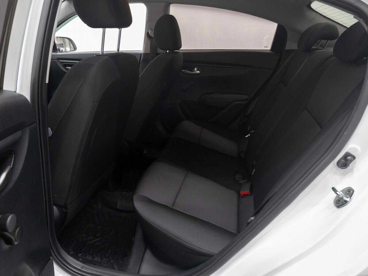 Kia Rio, 2021 Фото №11