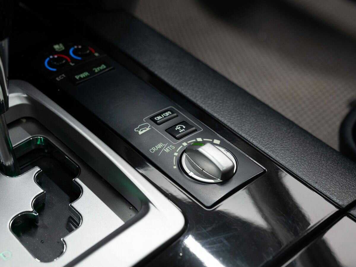 Toyota Land Cruiser, 2013 Фото №31