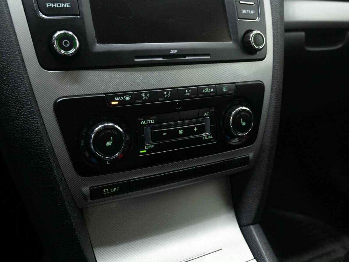 Skoda Octavia, 2010 Фото №18