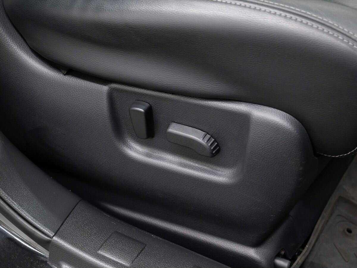 Nissan X-Trail, 2010 Фото №13