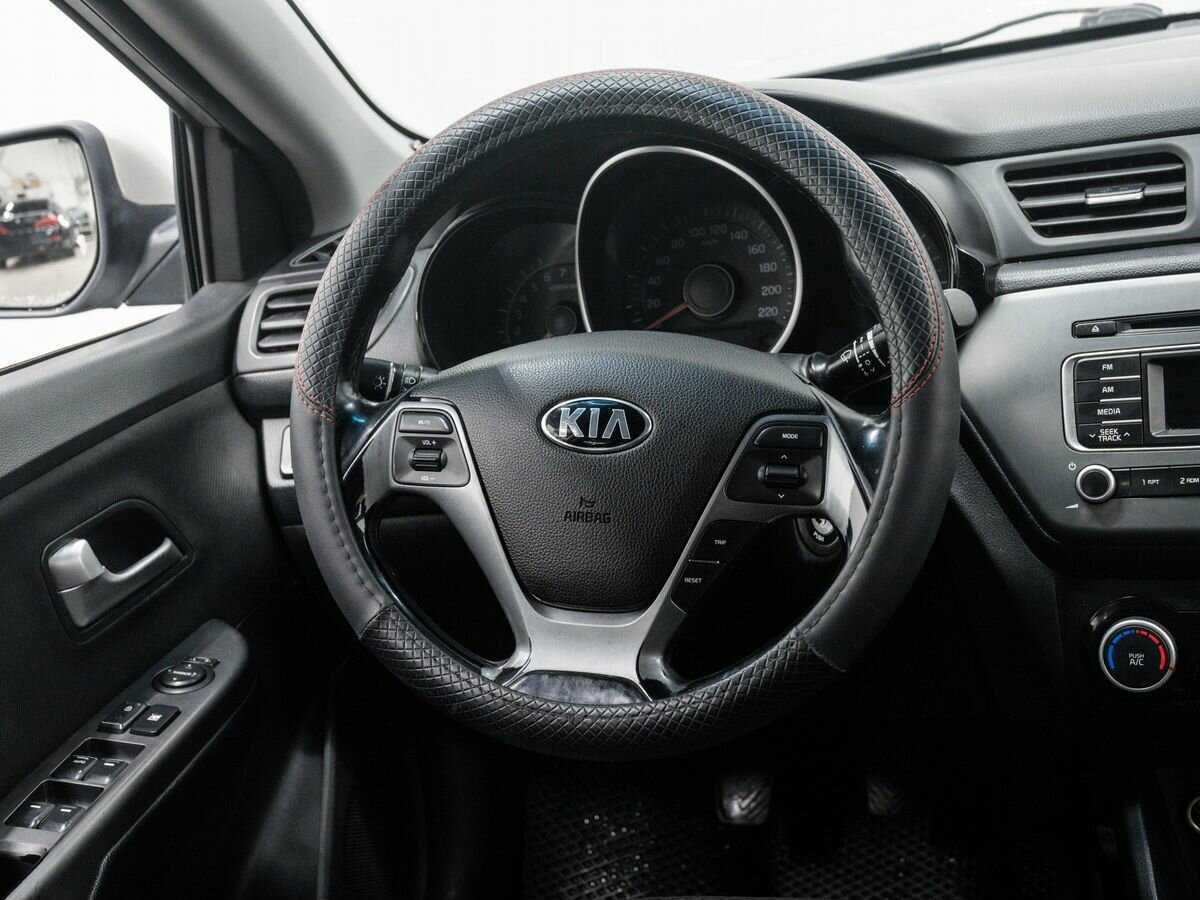 Kia Rio, 2015 Фото №12