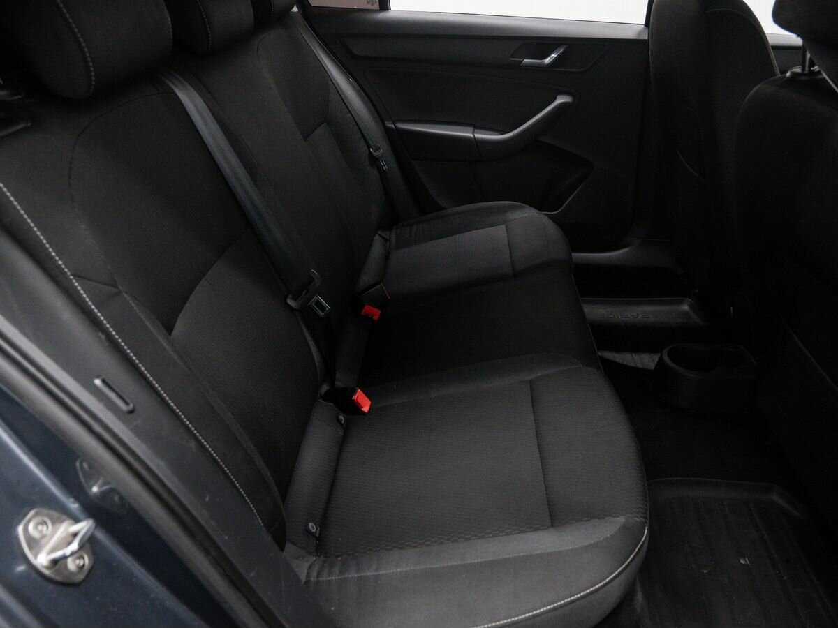 Skoda Rapid, 2014 Фото №10