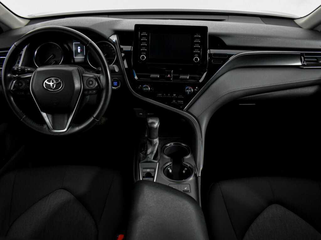 Toyota Camry, 2021 Фото №14