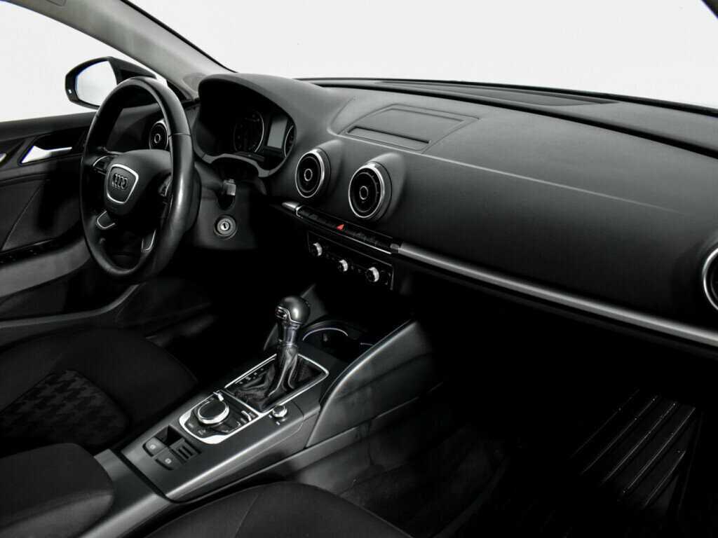 Audi A3 Sportback, 2013 Фото №13