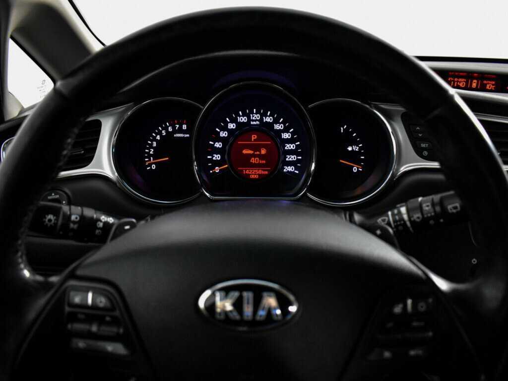 Kia Ceed, 2017 Фото №12