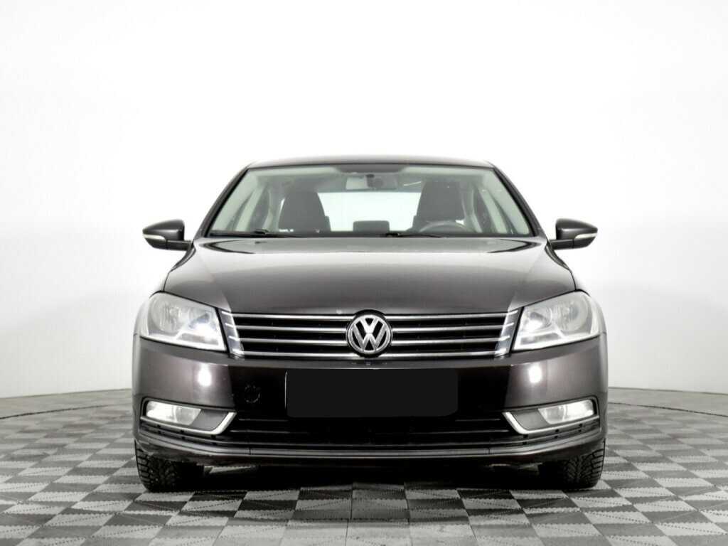 Volkswagen Passat, 2011 - 248 793 км. | Фото №2
