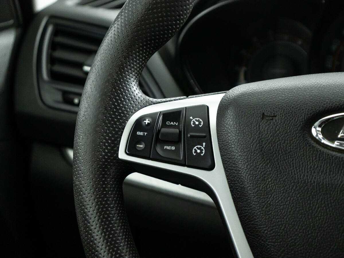 Lada (ВАЗ) Vesta SW, 2017 Фото №16