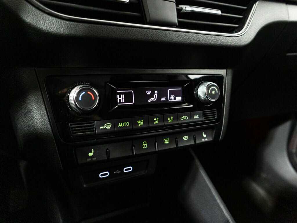 Skoda Rapid, 2020 Фото №16