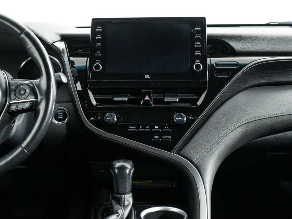 Toyota Camry, 2021 Фото №14