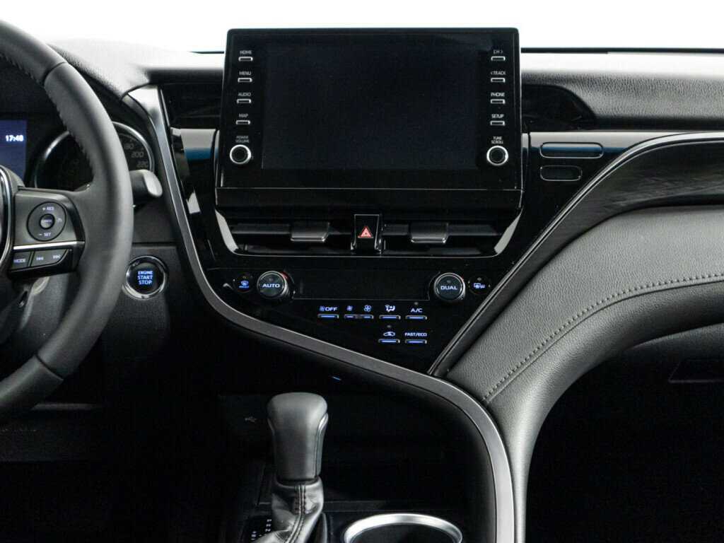 Toyota Camry, 2021 Фото №14