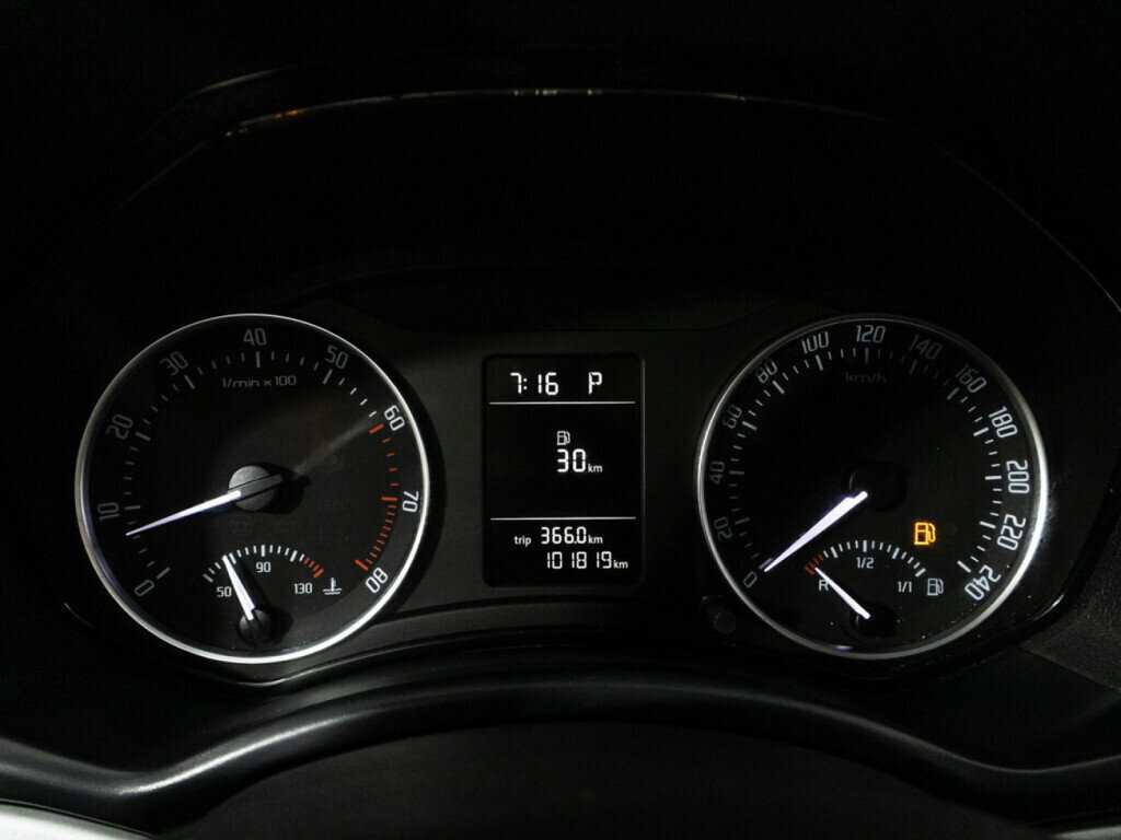 Skoda Octavia, 2010 Фото №12