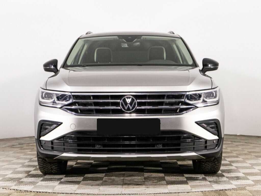 Volkswagen Tiguan, 2021 - 71 377 км. | Фото №2