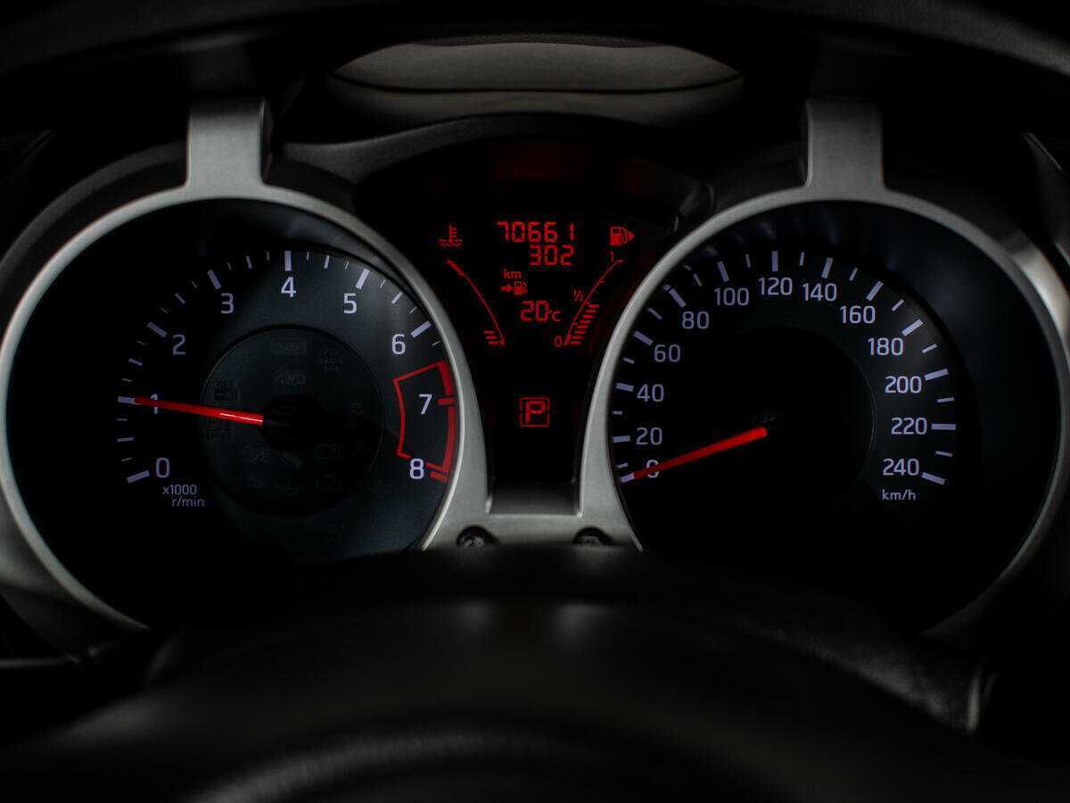 Nissan Juke, 2011 Фото №10