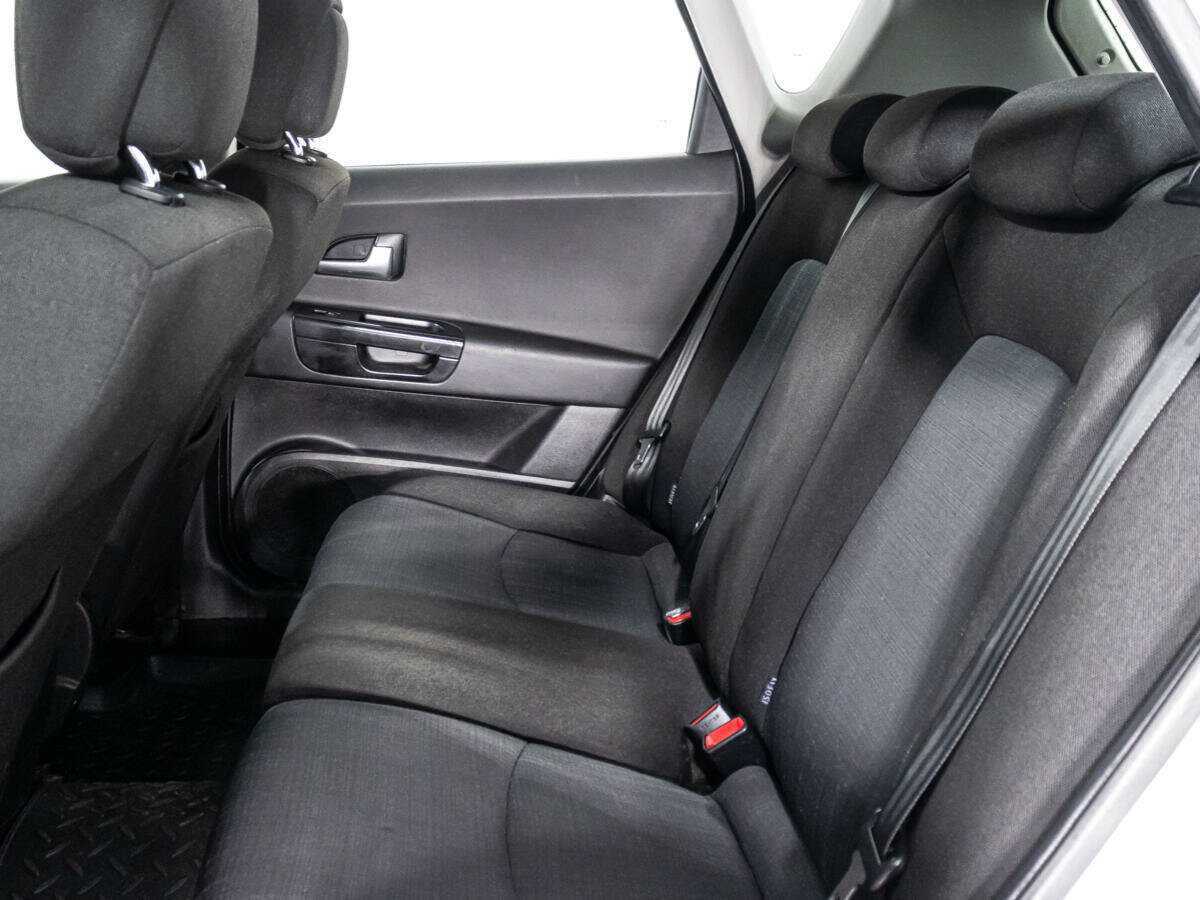 Kia Ceed, 2011 Фото №10