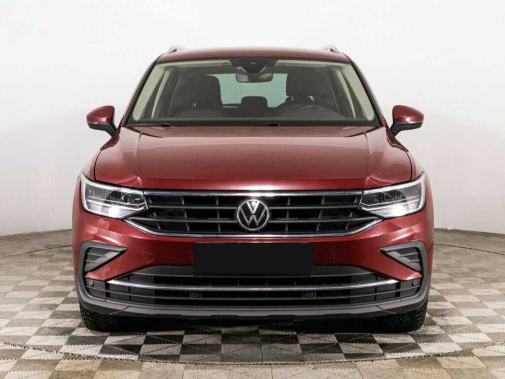 Volkswagen Tiguan, 2020 - 71 362 км. | Фото №2