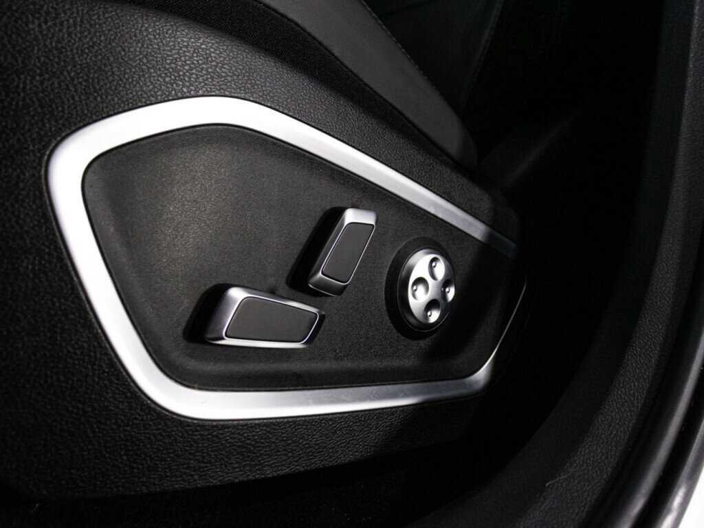 Geely Tugella, 2022 Фото №20