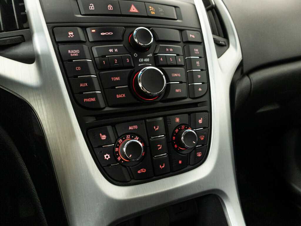 Opel Astra GTC, 2011 Фото №15