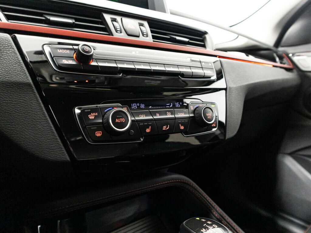 BMW X1 18d xDrive, 2018 Фото №21