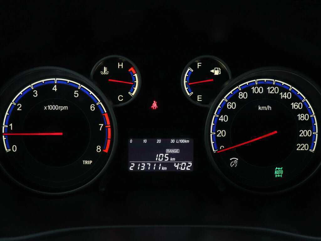 Suzuki SX4, 2011 Фото №11