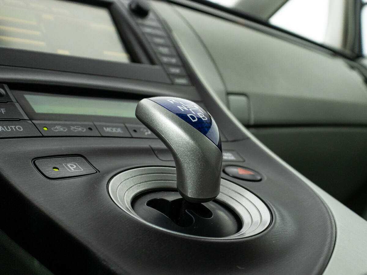 Toyota Prius, 2010 Фото №17