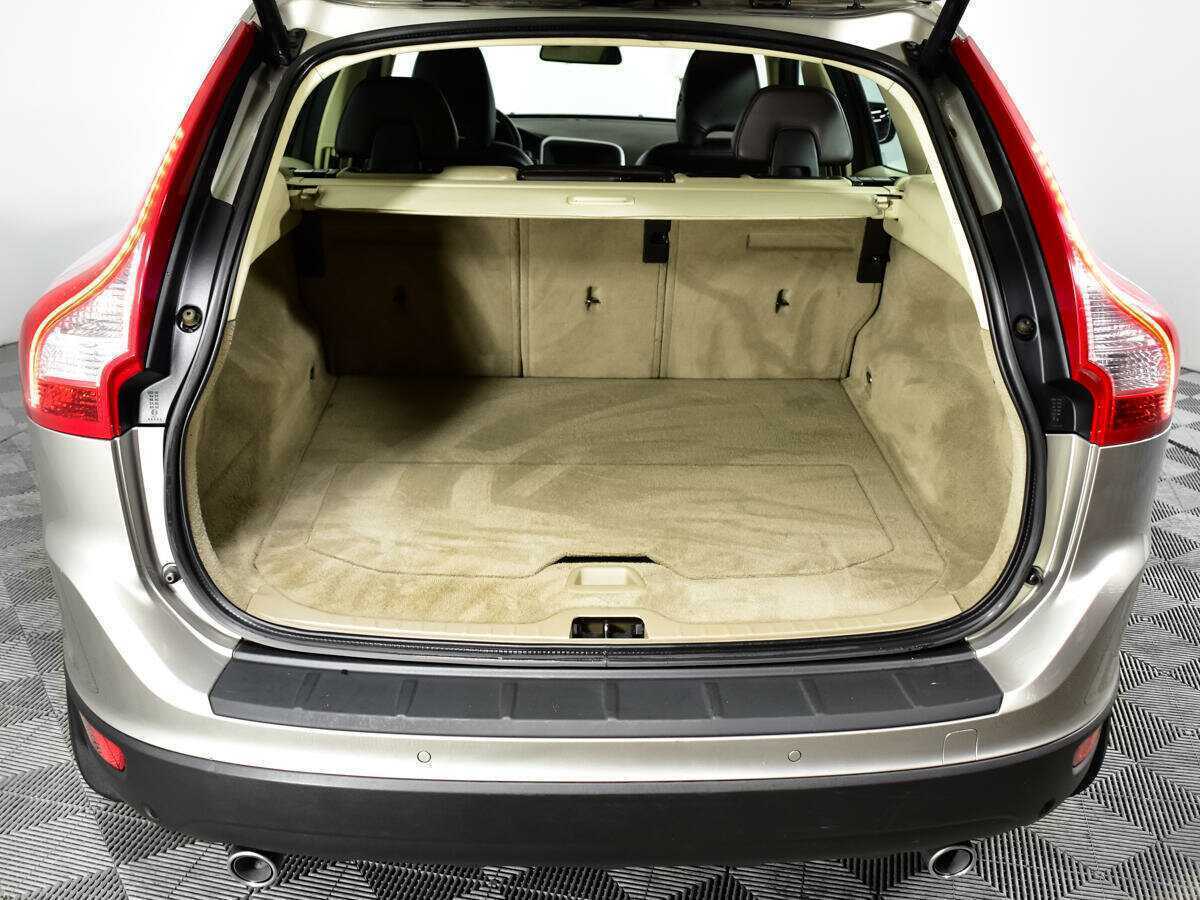 Volvo XC60, 2011 Фото №15
