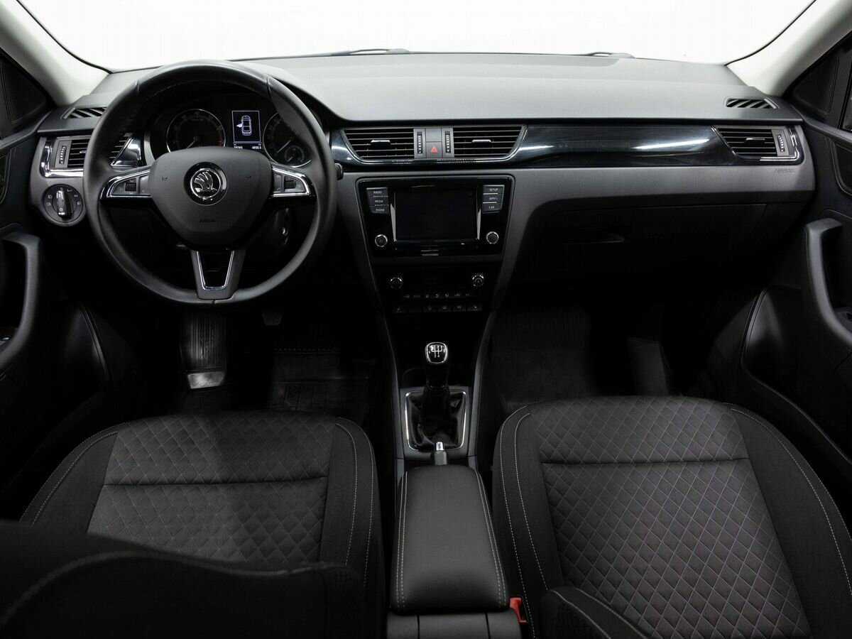 Skoda Rapid, 2018 Фото №15