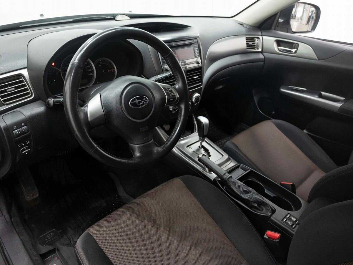 Subaru Impreza XV, 2010 Фото №9