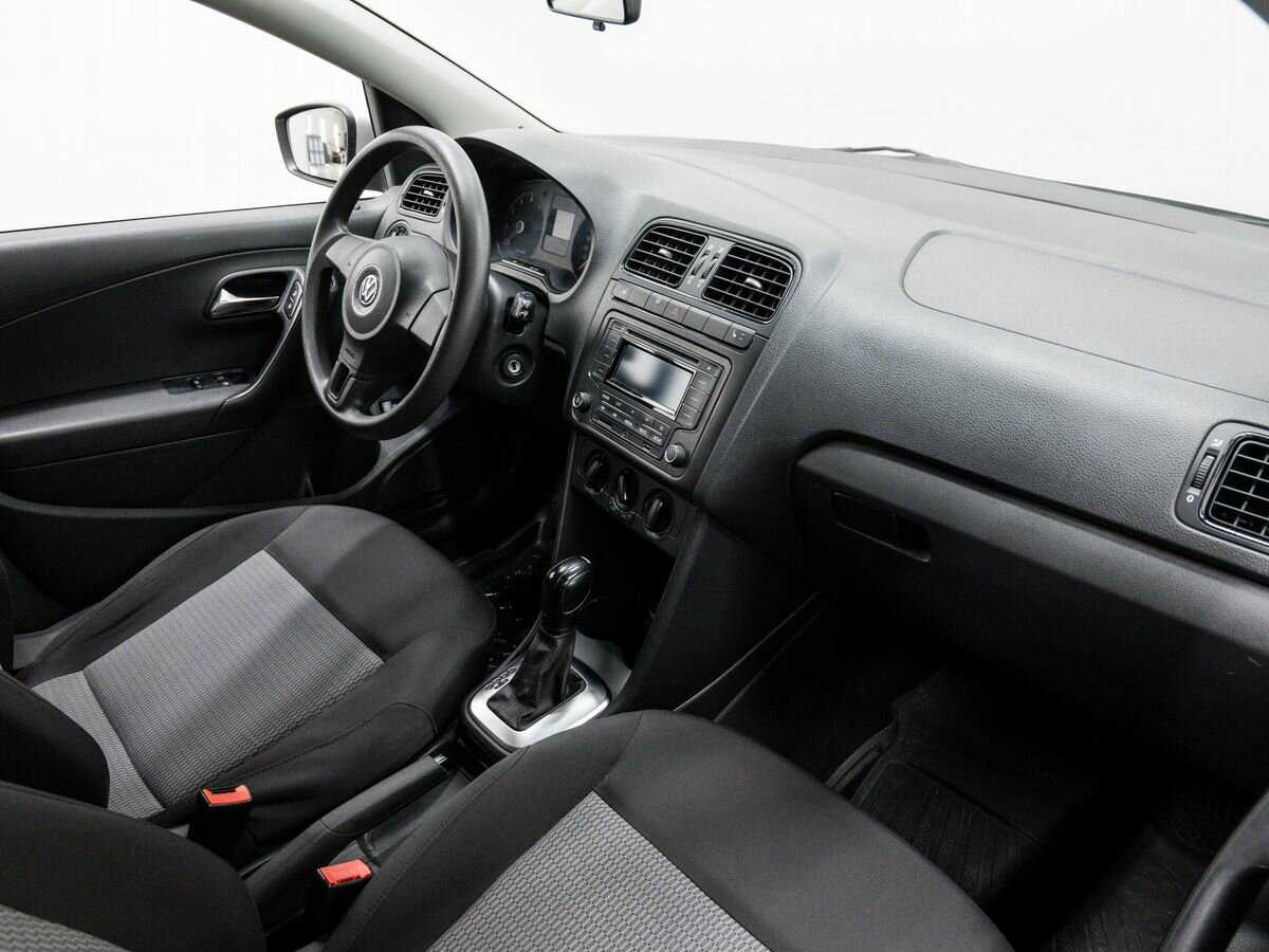 Volkswagen Polo, 2011 - 196 832 км. | Фото №7
