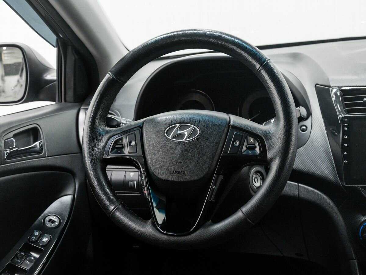 Hyundai Solaris, 2011 Фото №11