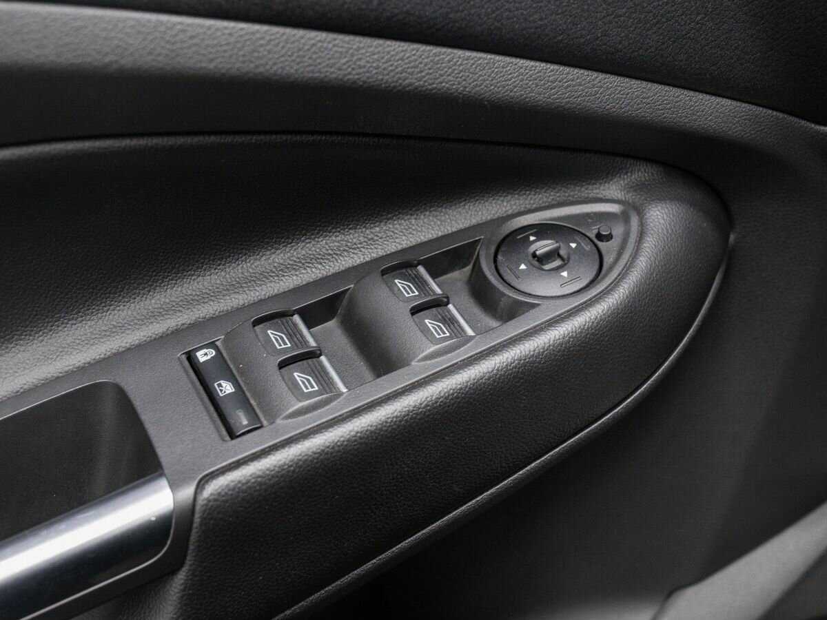 Ford Kuga, 2015 Фото №13