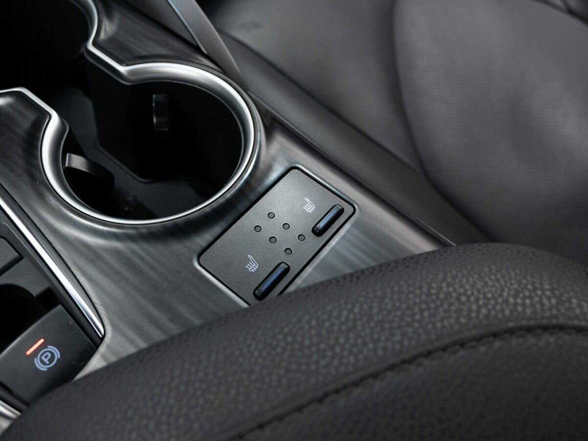 Toyota Camry, 2021 Фото №25