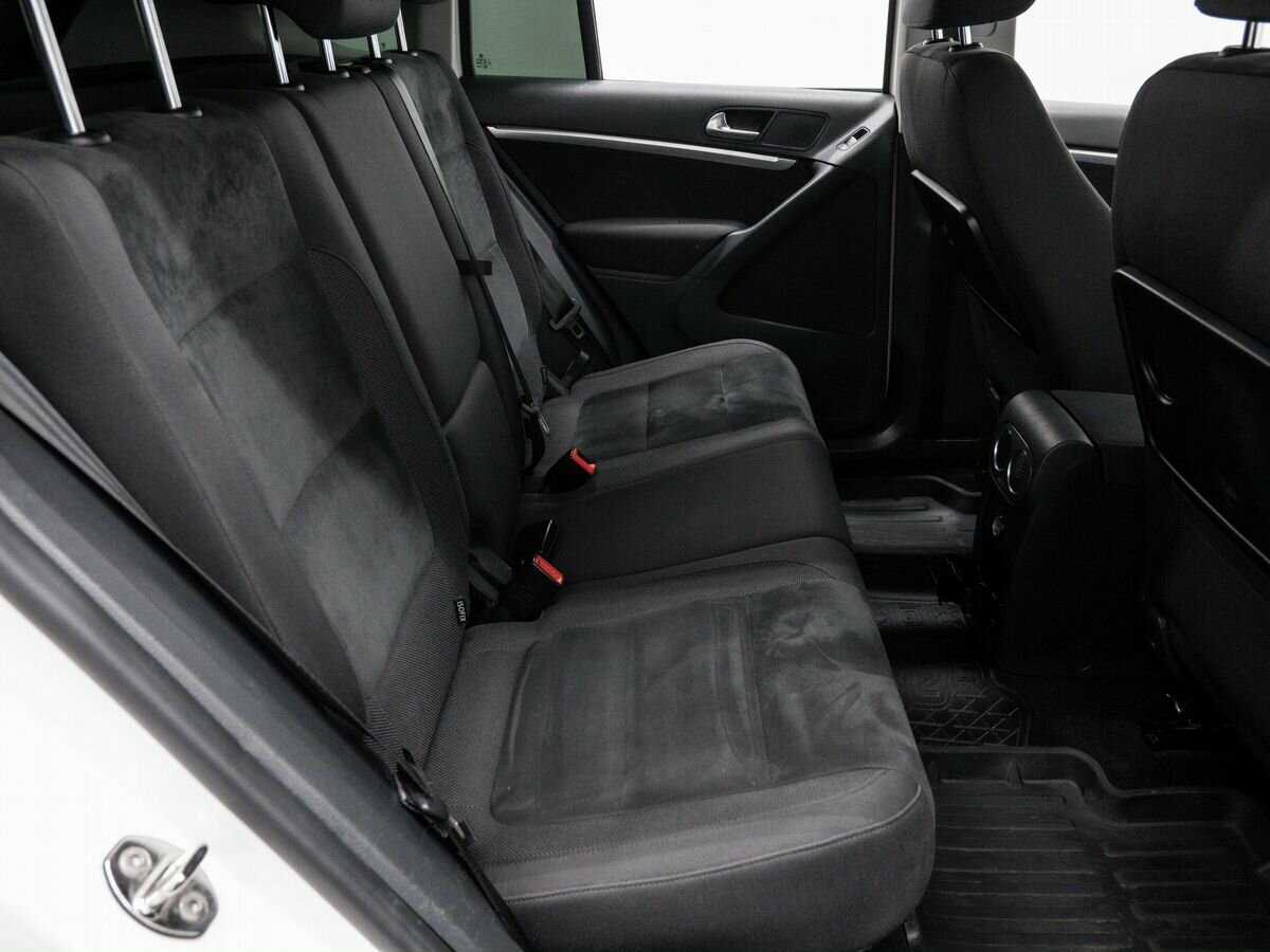 Volkswagen Tiguan, 2011 Фото №10