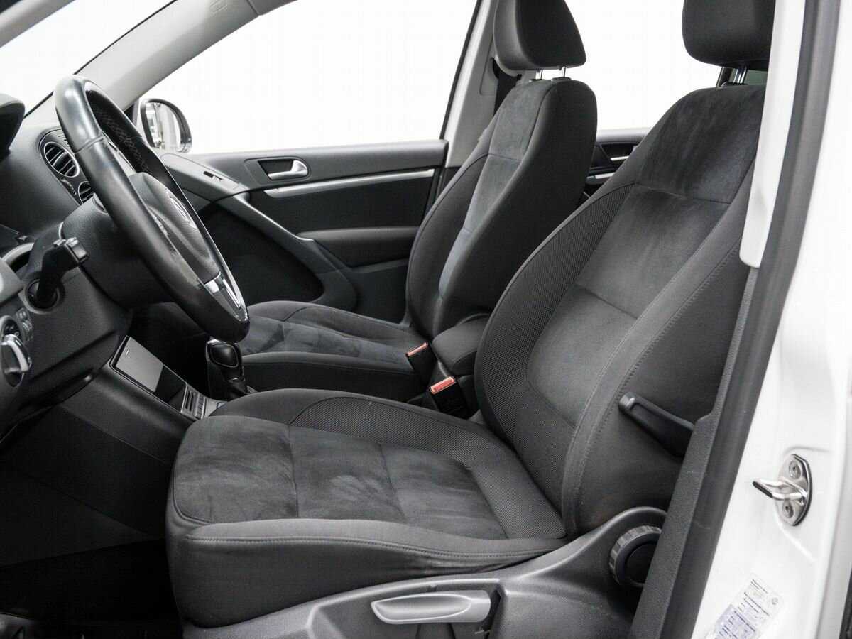 Volkswagen Tiguan, 2011 Фото №15