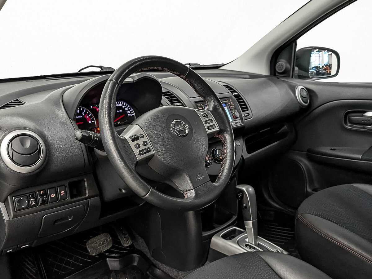 Nissan Note, 2011 Фото №15