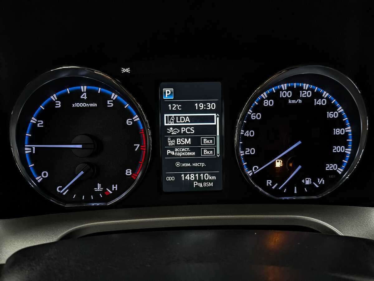 Toyota RAV4, 2017 Фото №16