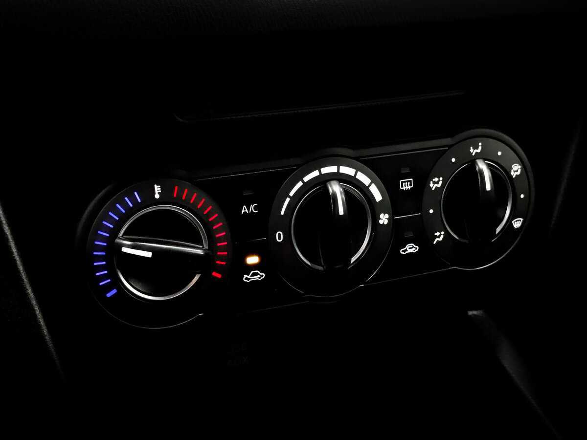 Mazda 3, 2014 Фото №25