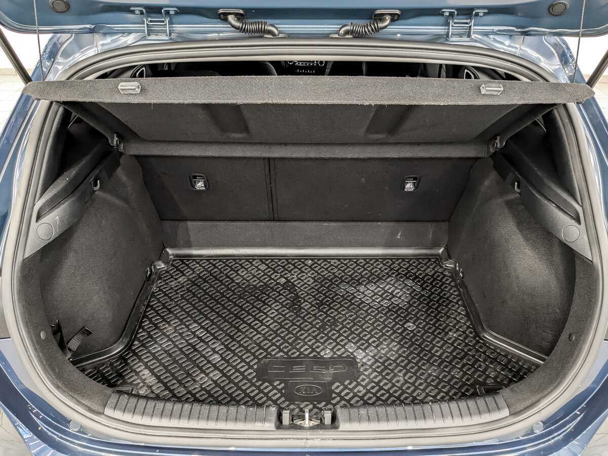 Kia Ceed, 2019 Фото №10