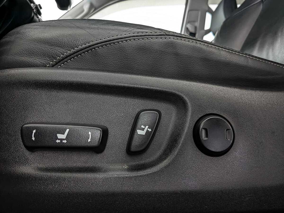 Toyota Land Cruiser Prado, 2017 Фото №27