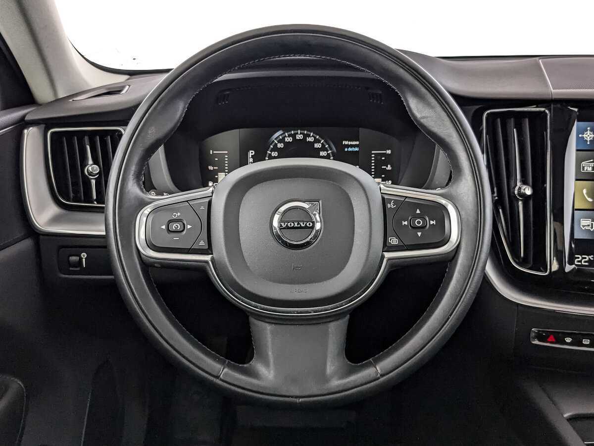 Volvo XC60, 2020 Фото №21