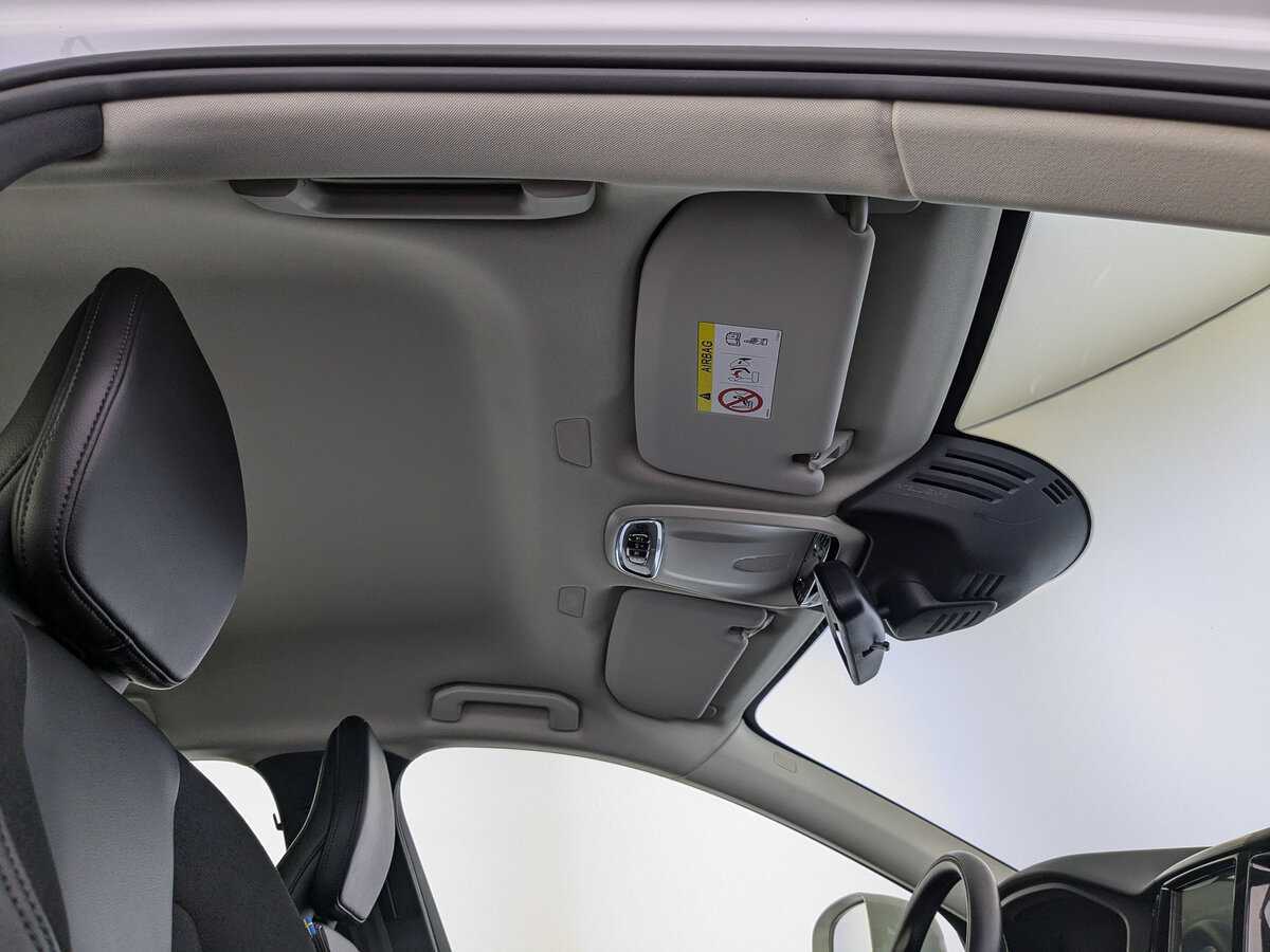 Volvo XC60, 2019 Фото №22