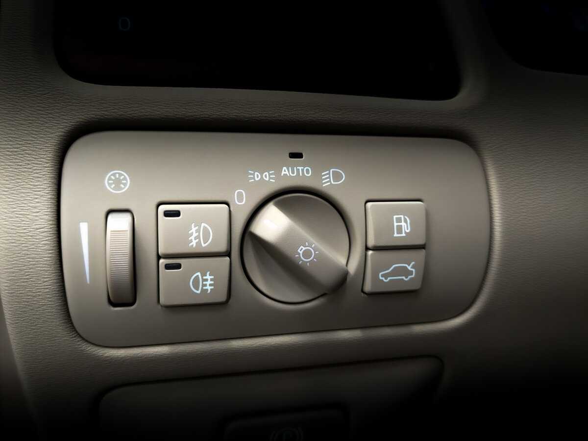 Volvo S80, 2013 Фото №27