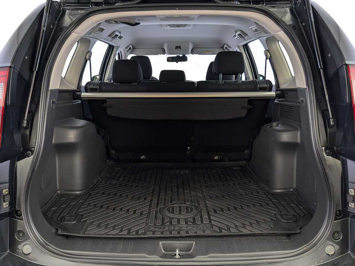 Mitsubishi Pajero Sport, 2021 Фото №9